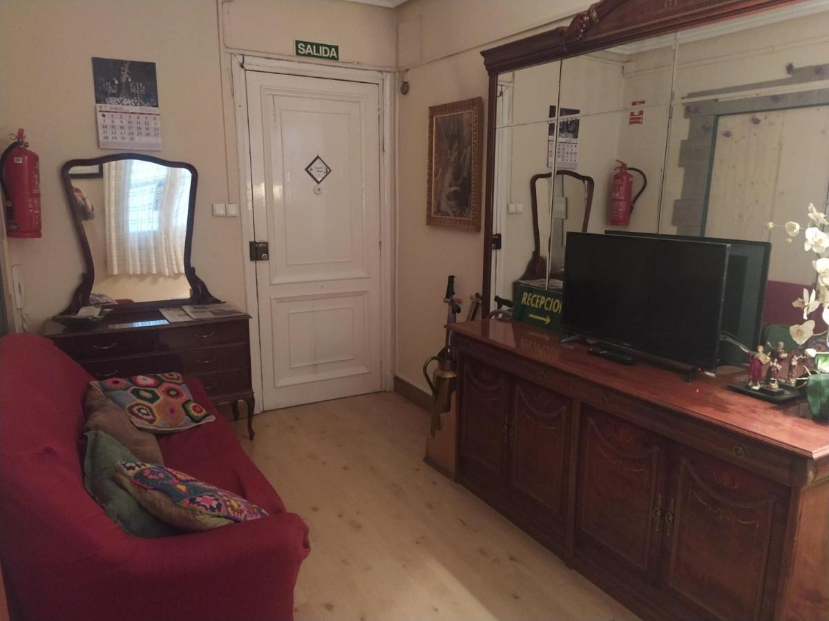 Hostal Espana Леон Екстериор снимка